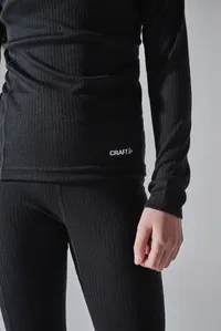 1909713-999000_CORE Dry Baselayer Set_Closeup4.jpg